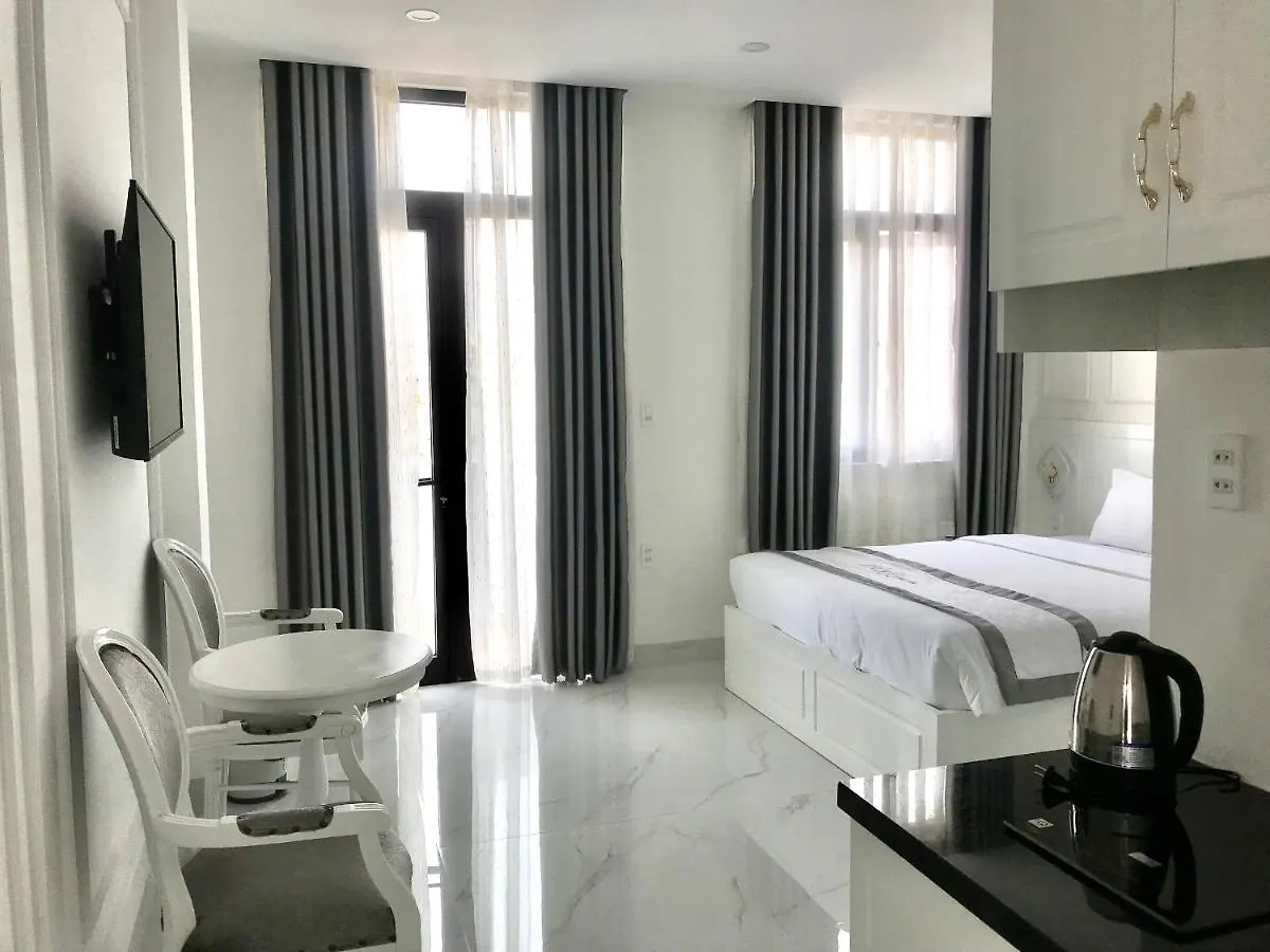 Paris Hotel Da Nang